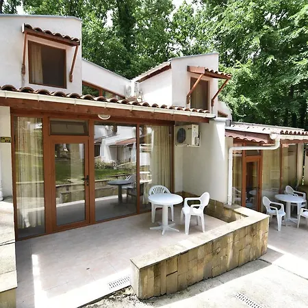 Ваканционна къща Villas Ropotamo Maisonette